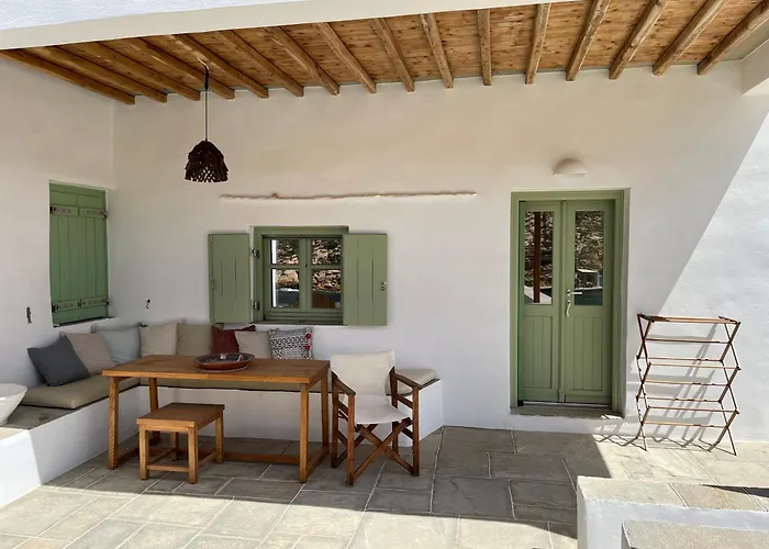 Psarona Hospitality